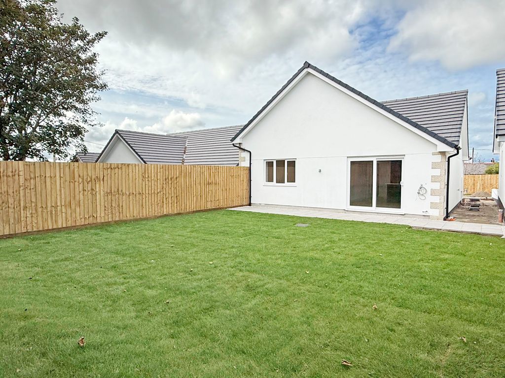 Property photo 2 of 14 Photo 2