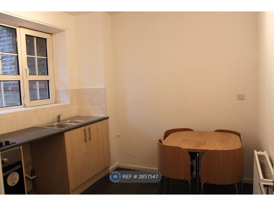 Property photo 2 of 10 Kitchen/Diner