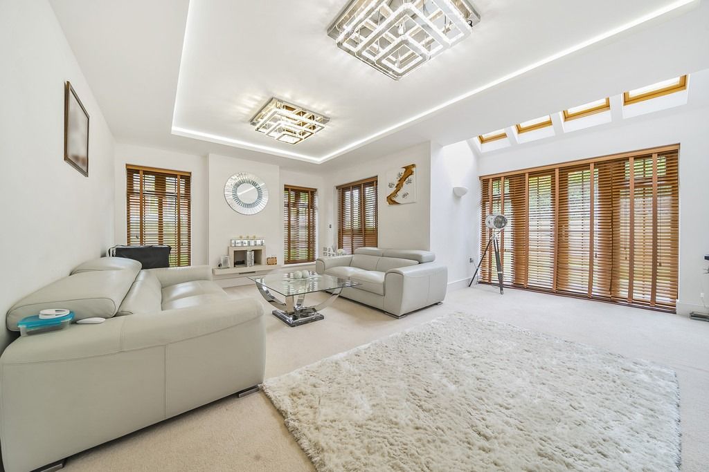 Property photo 1 of 24 4126141