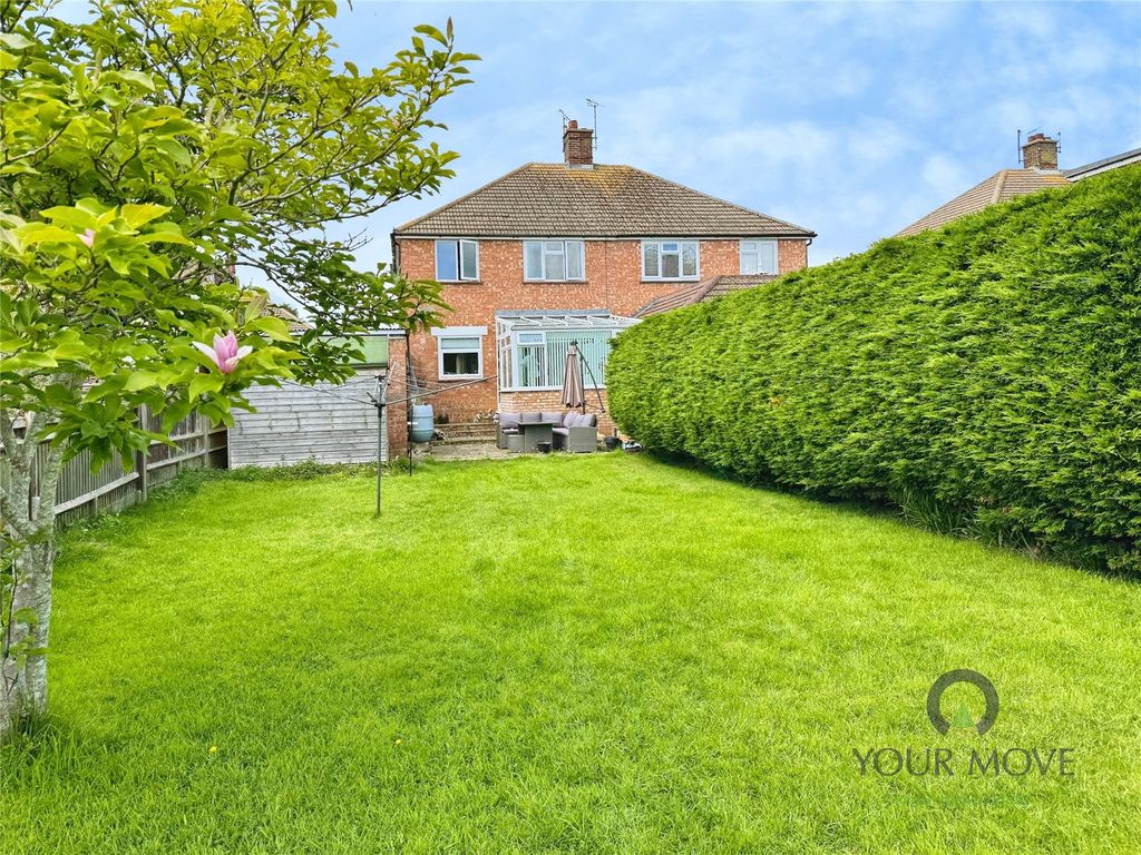 Property photo 3 of 18 Picture No. 11