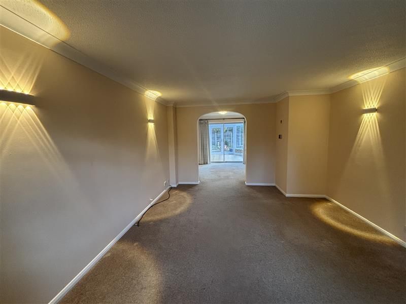 Property photo 3 of 13 Image