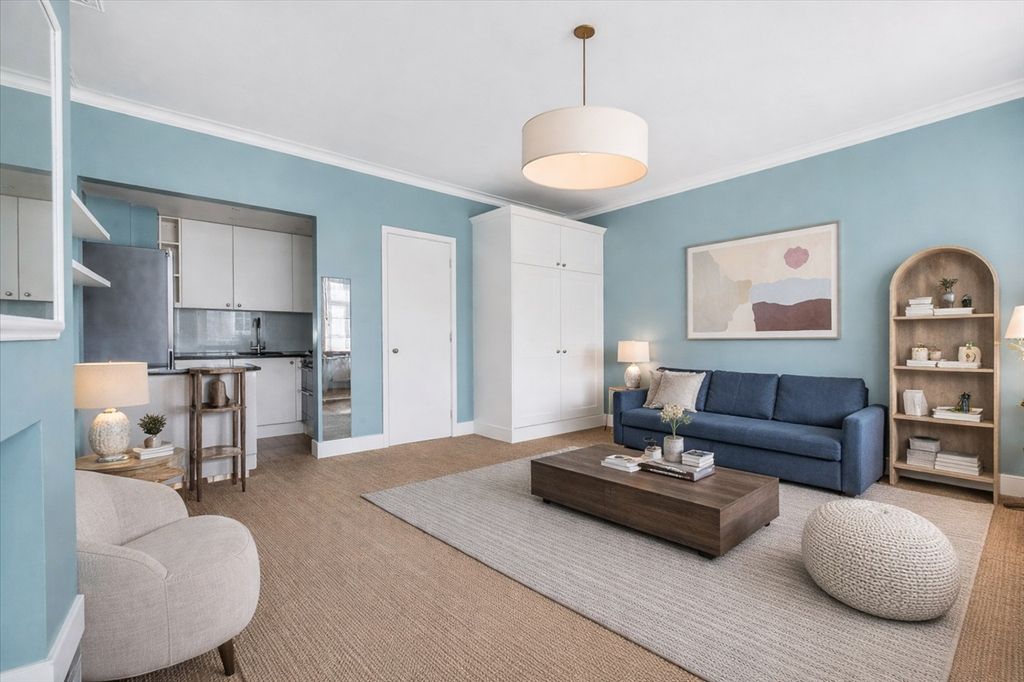 Property photo 1 of 8 Main Picture