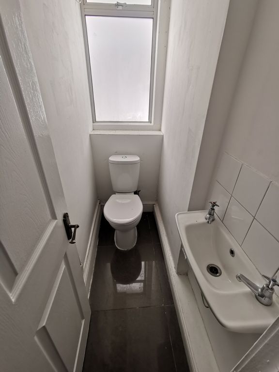 Property photo 3 of 4