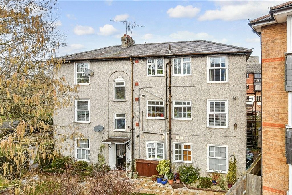 Property photo 1 of 11 External (Web)