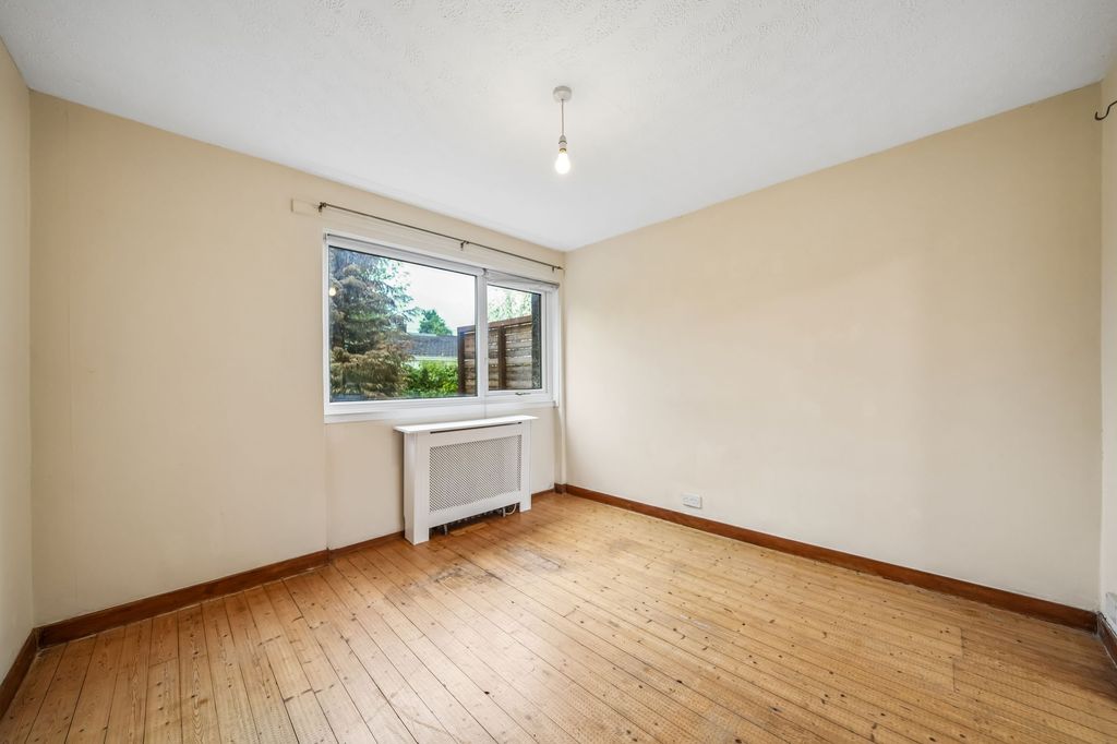 Property photo 2 of 22