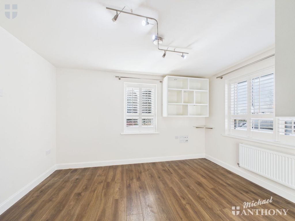 Property photo 2 of 17 3417Dbd8Fa6444E29Cf6d1457415d35E_80_Cam03218G0-Pr0889-Still003