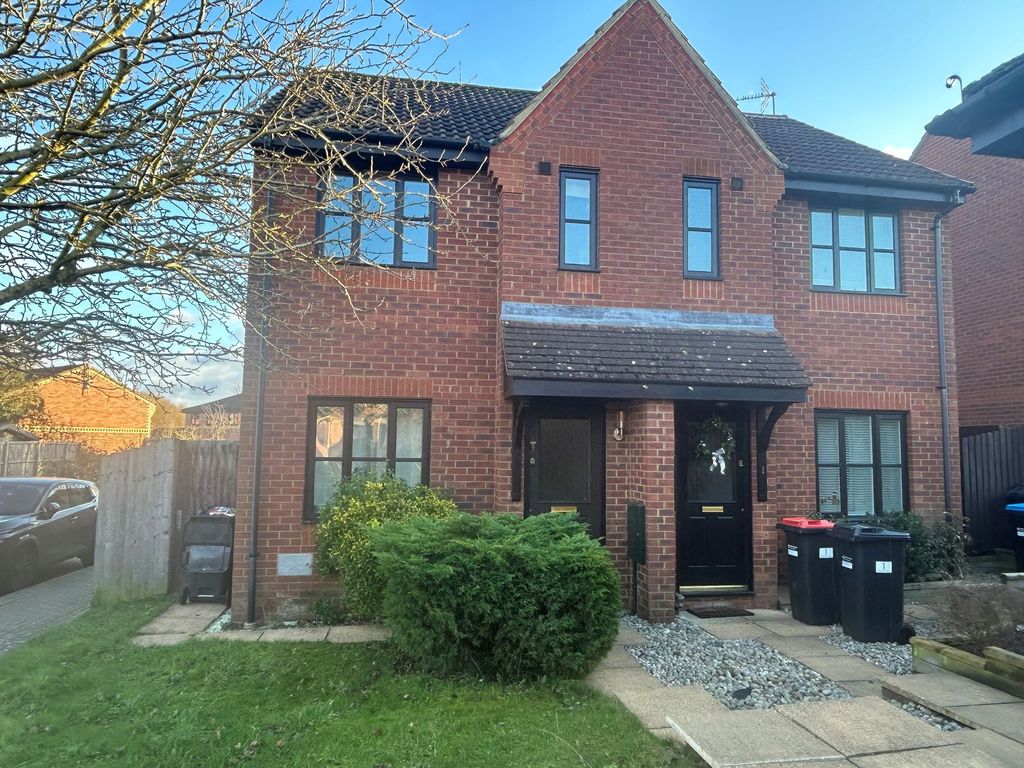 Property photo 2 of 9