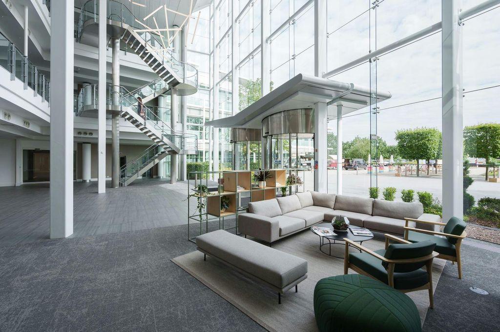 Property photo 3 of 12 Ocb  Reception 2.Jpg