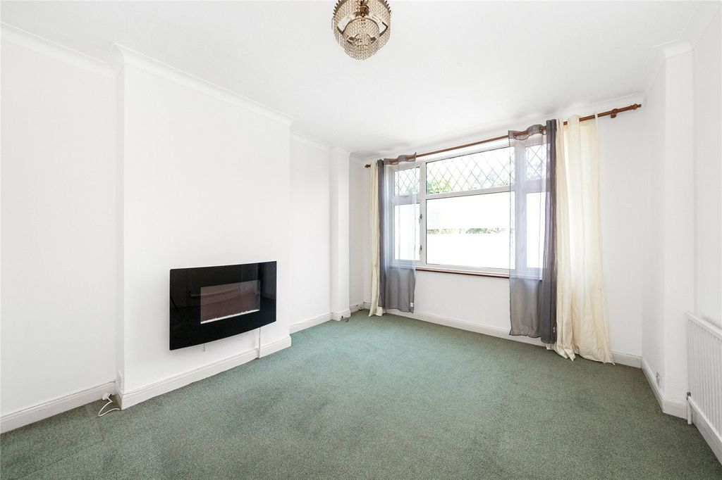 Property photo 3 of 15 Picture No. 01