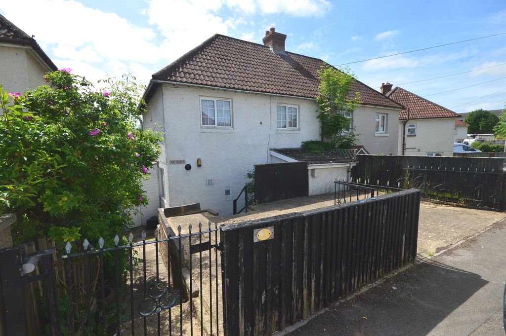 Property photo 1 of 21