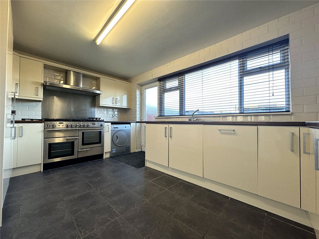 Property photo 3 of 13 Picture No. 13