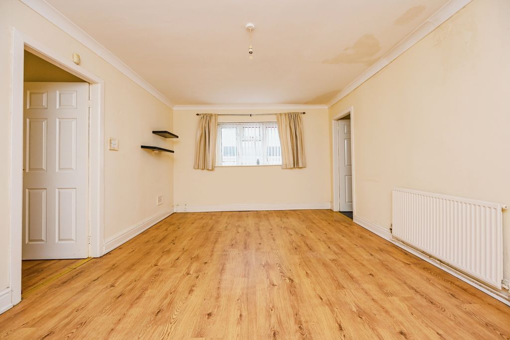 Property photo 3 of 15 Photography