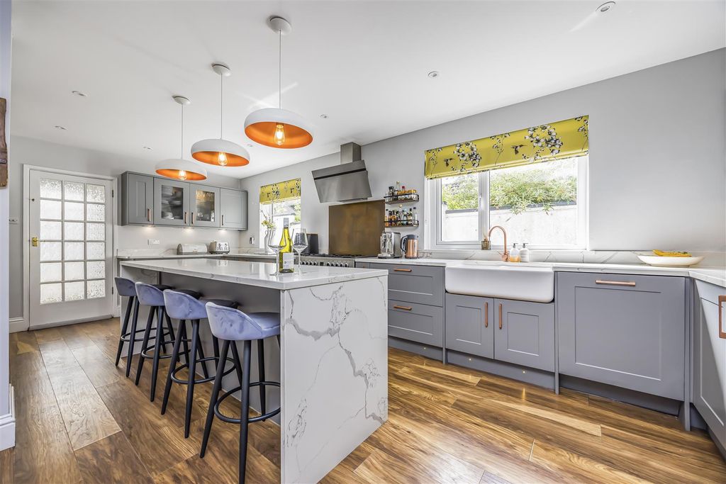Property photo 3 of 25 152 Stein Road, Southbourne-Porticomarketing-Nexa-