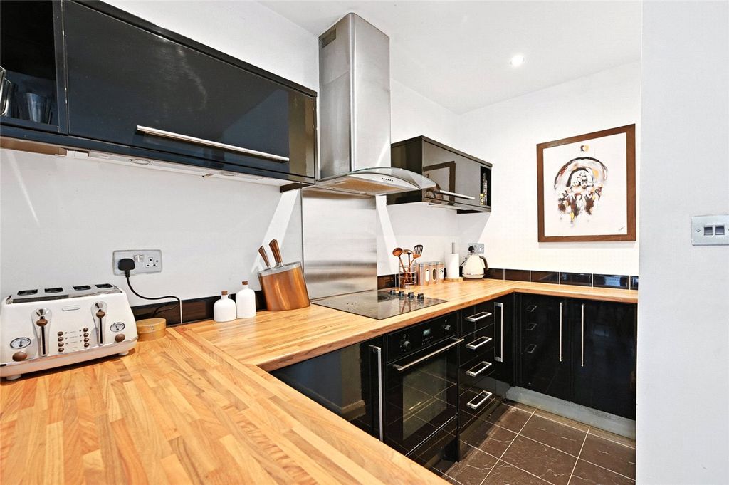 Property photo 3 of 7 Picture No. 03