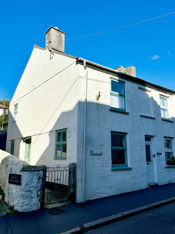 Property photo 1 of 9 2Â Bedroom End Of Terrace House For Sale