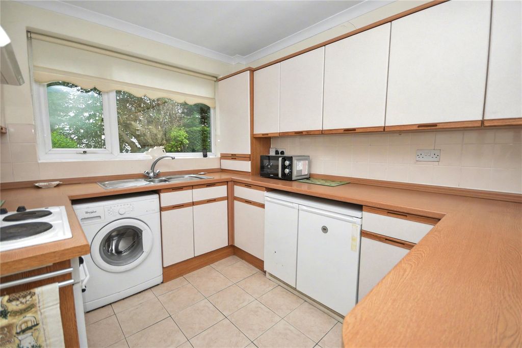 Property photo 2 of 10 Picture No. 05