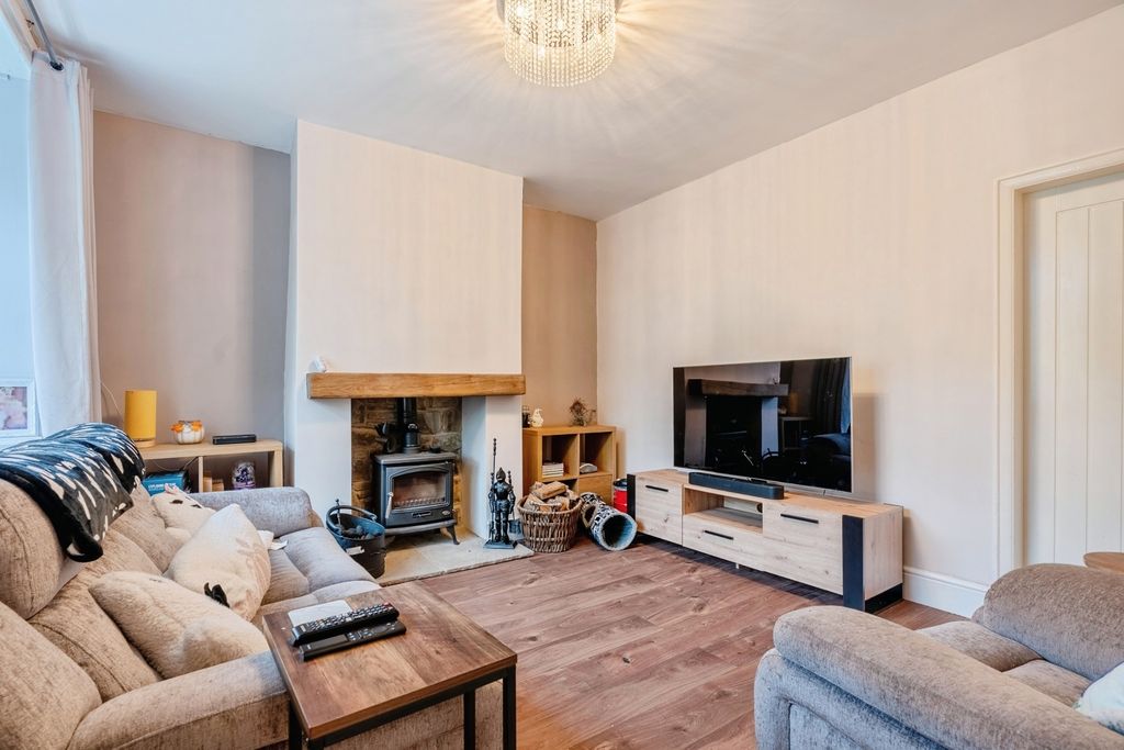 Property photo 2 of 12 Photo