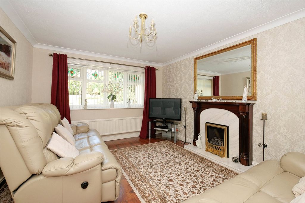 Property photo 2 of 27 Picture No. 07