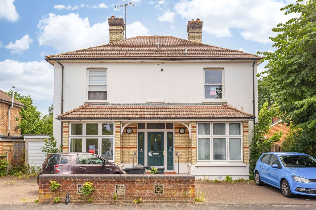Property photo 1 of 23