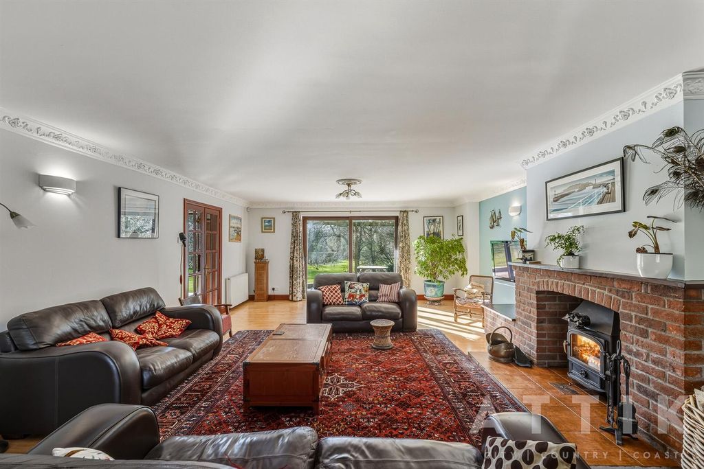 Property photo 2 of 64 2.Jpg