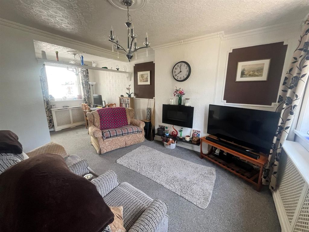 Property photo 2 of 47 Whatsapp Image 2026-07-20 At 1.39.20 Pm (3).Jpeg