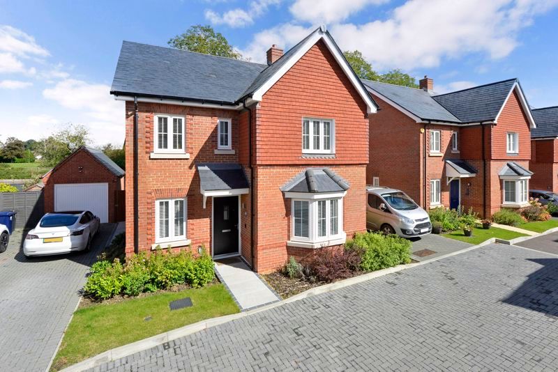 Property photo 1 of 14 Photo 13