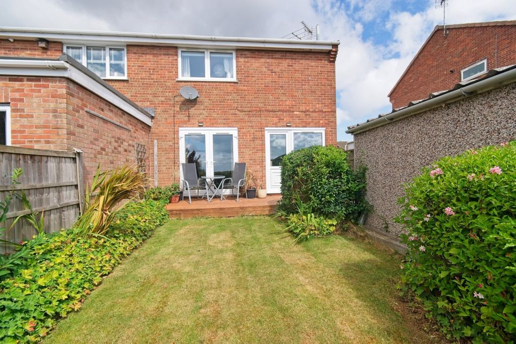 Property photo 2 of 14