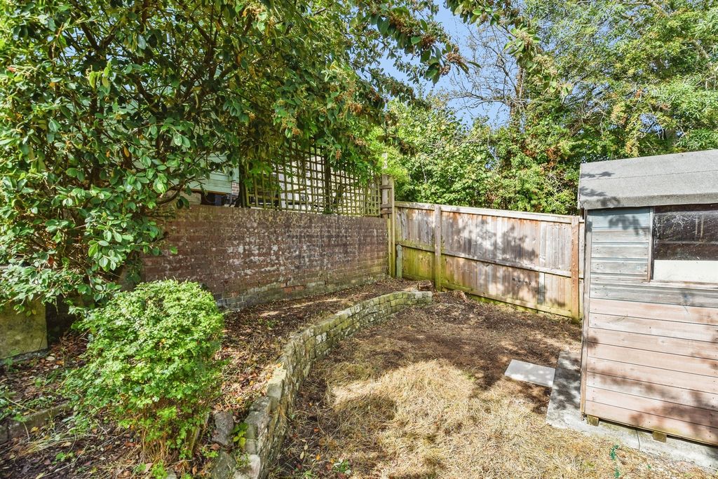 Property photo 3 of 16
