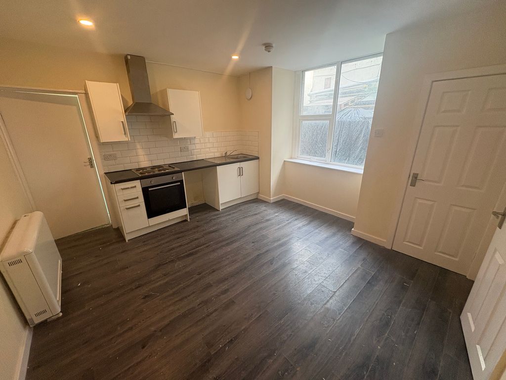 Property photo 2 of 3 Kitchen