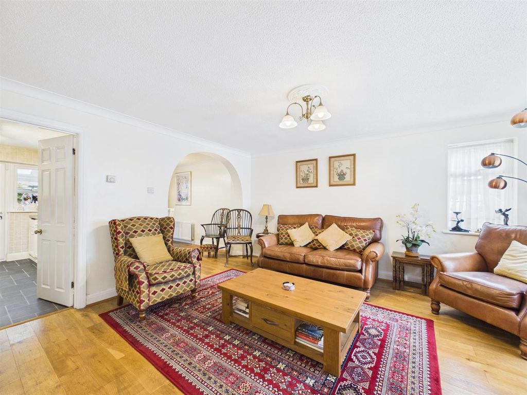 Property photo 2 of 30 Cam01563G0-Pr0259-Still018.Jpg
