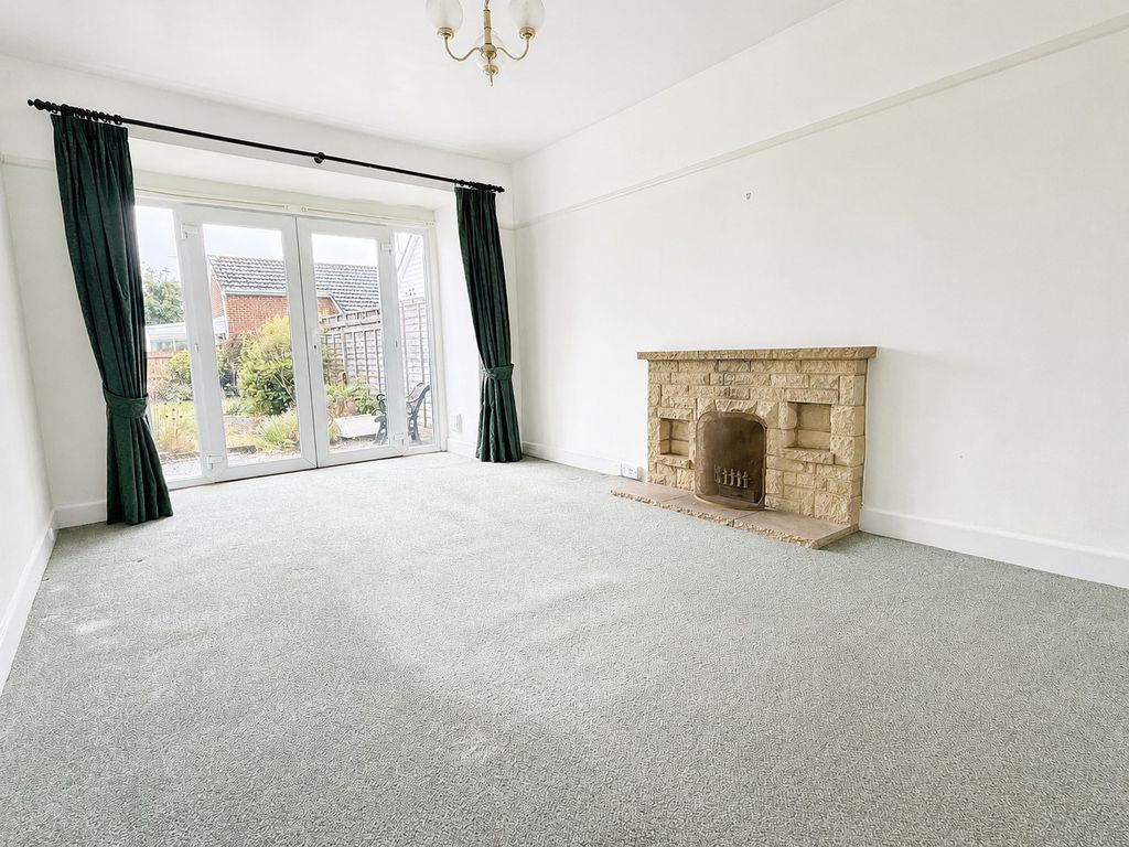 Property photo 3 of 13 Img_9515