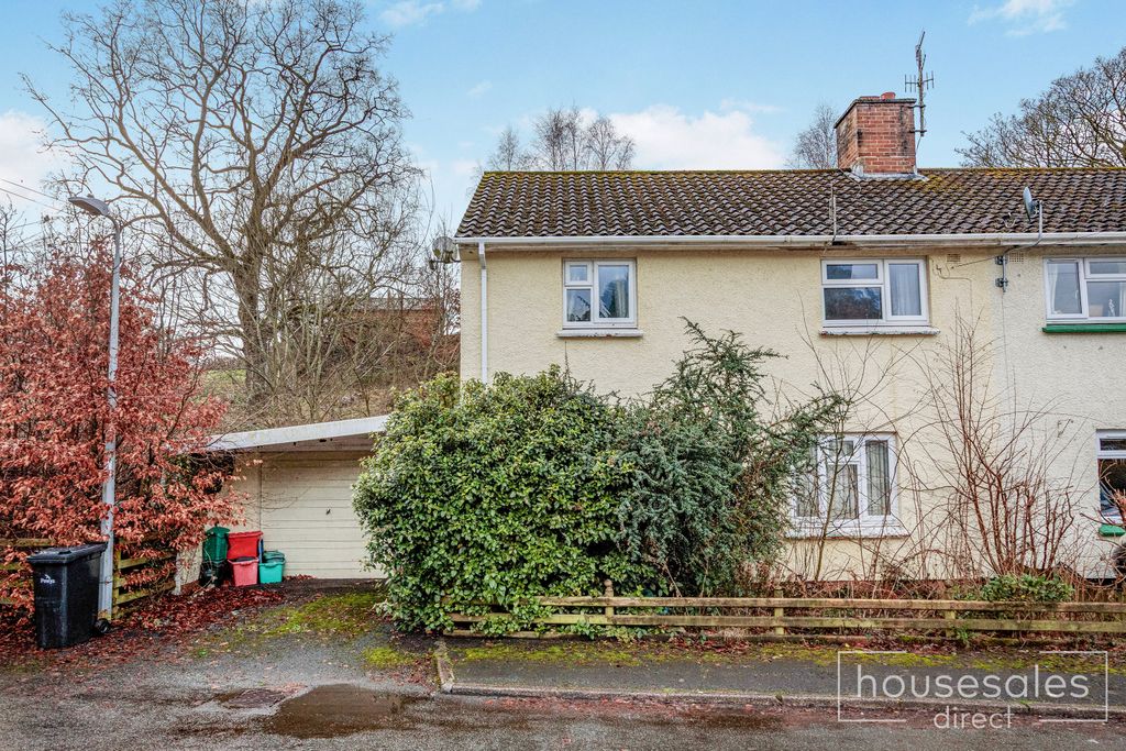 Property photo 2 of 21