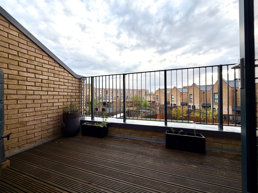 Property photo 3 of 16 View