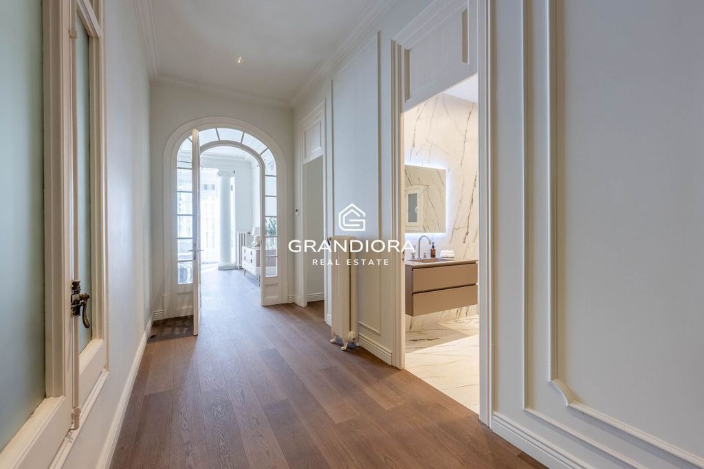 Property photo 2 of 50