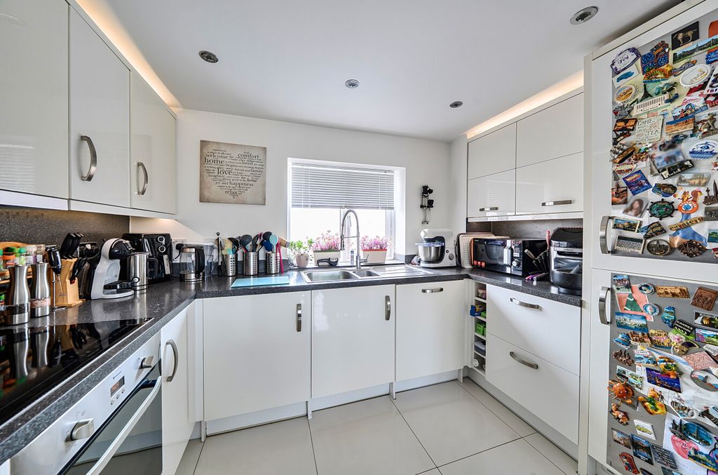 Property photo 3 of 15 1527411 (1).Jpg