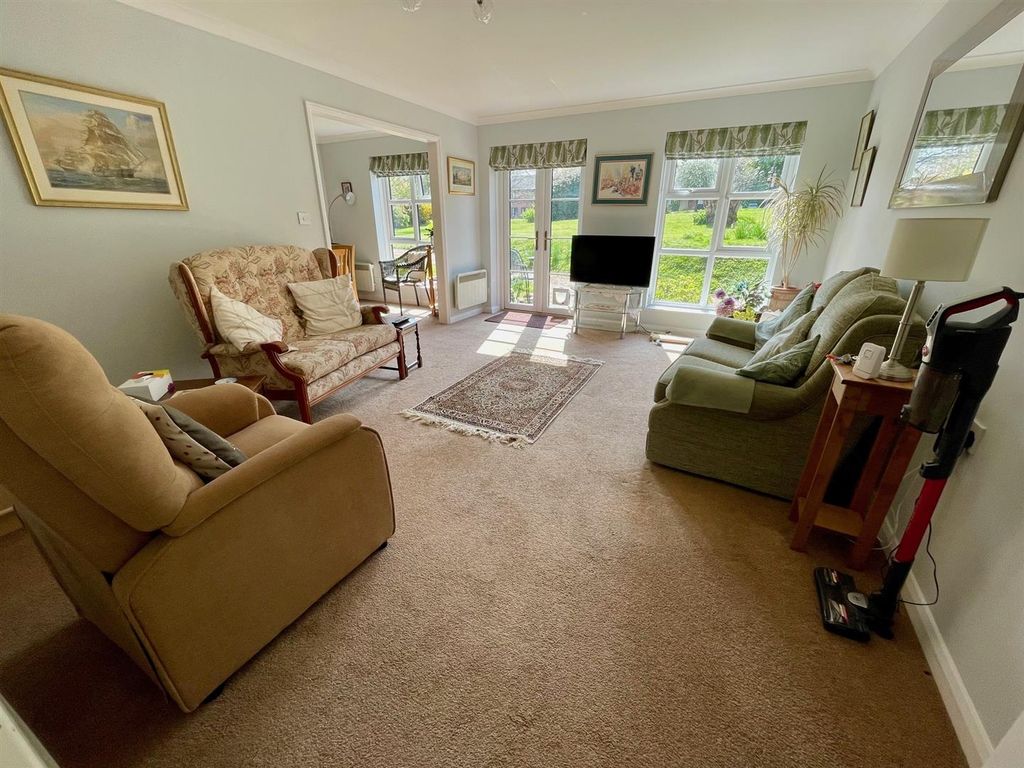 Property photo 2 of 20 10.Jpg