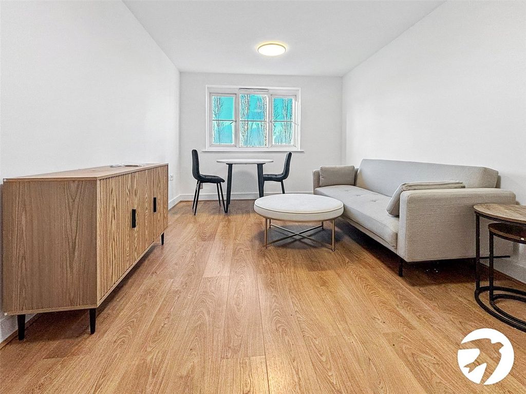 Property photo 3 of 11 Reception Room