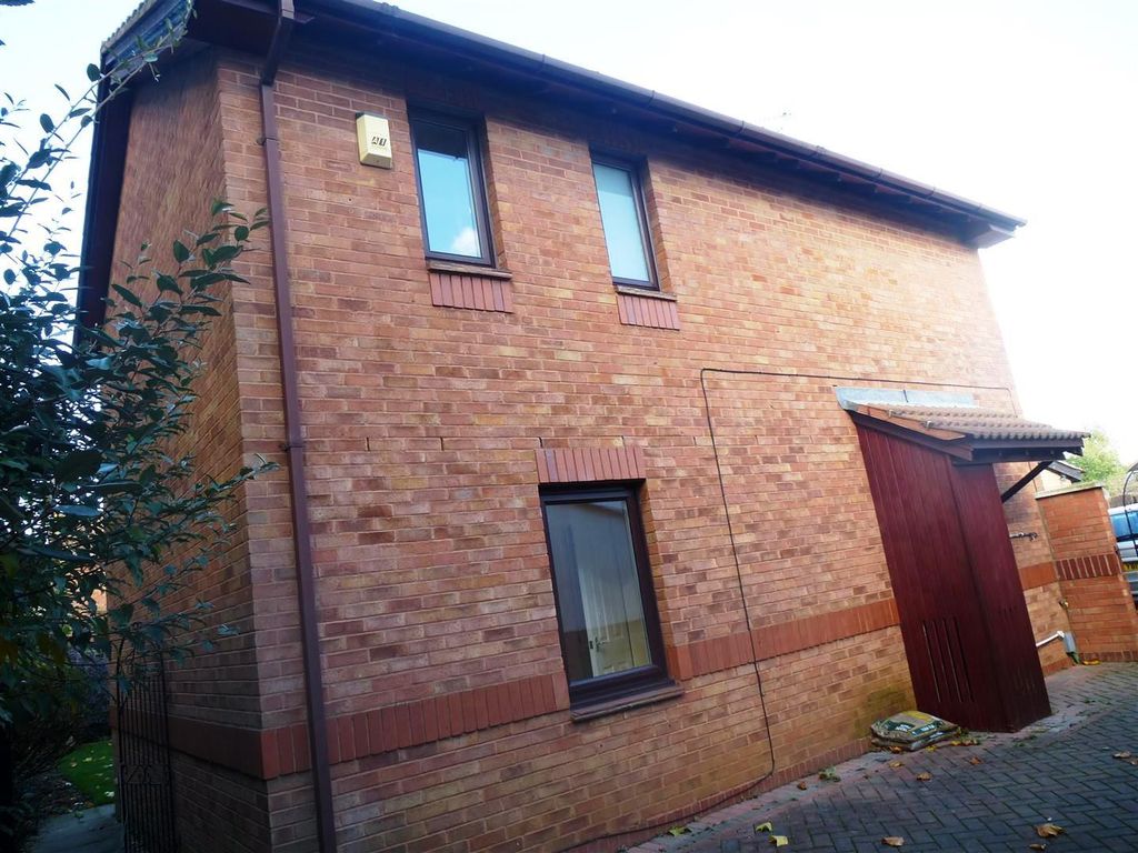 Property photo 1 of 3