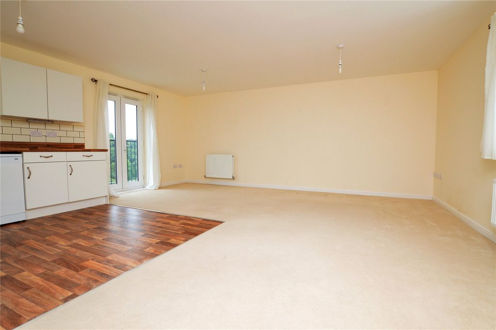 Property photo 3 of 10 Picture No. 04