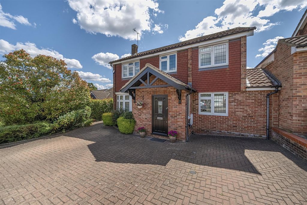 Property photo 1 of 16 Exterior: