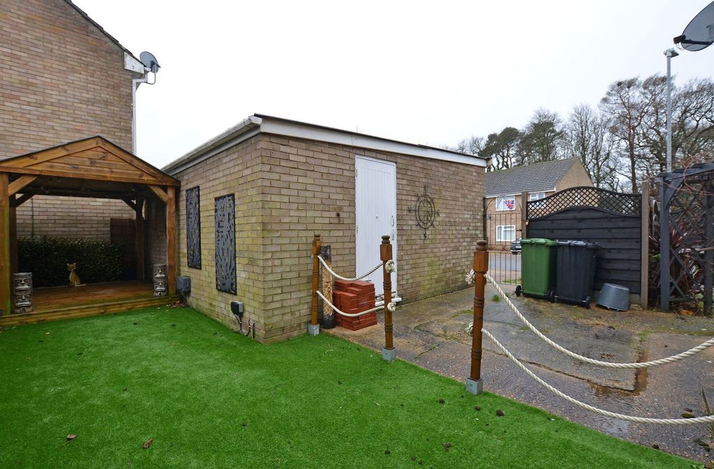 Property photo 3 of 15