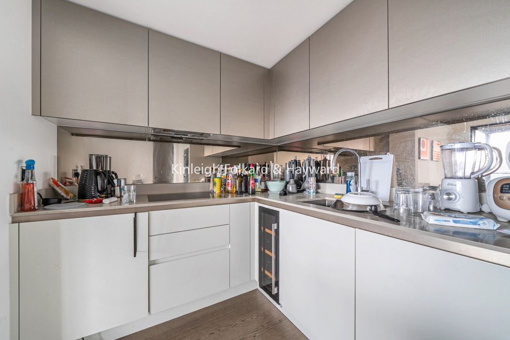 Property photo 3 of 12 Picture No. 05