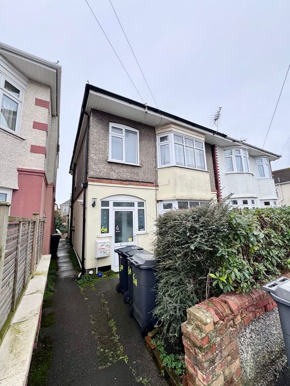 Property photo 1 of 10 Photo 10