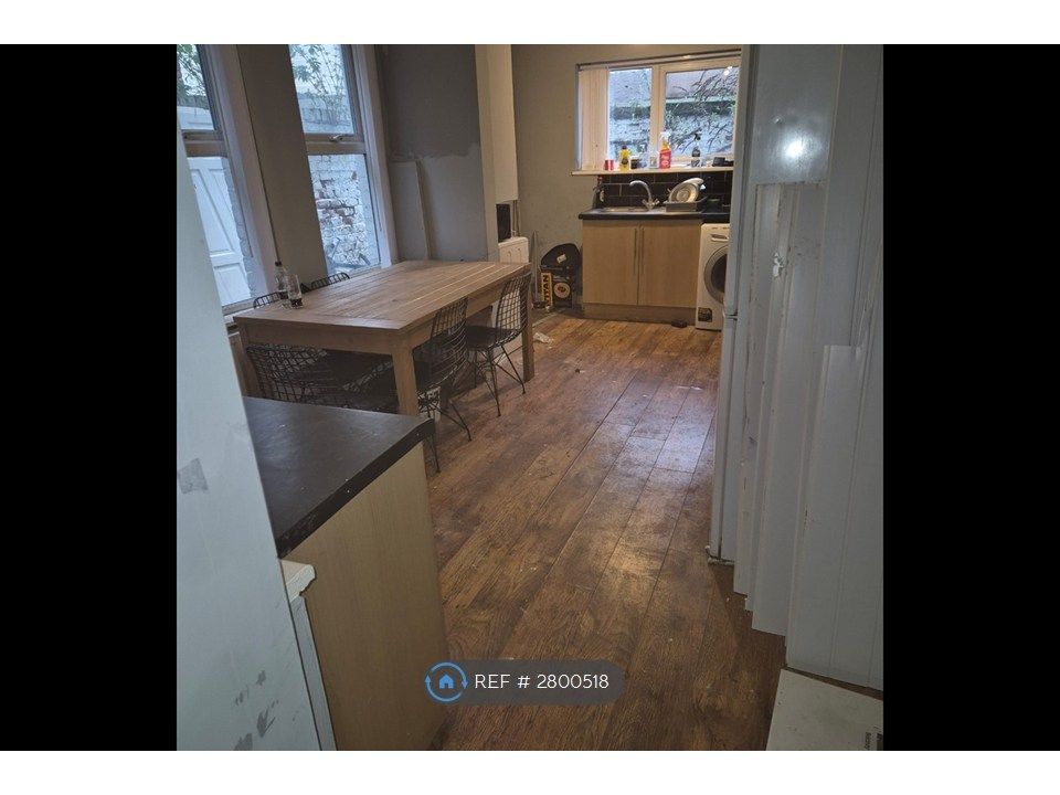 Property photo 1 of 3