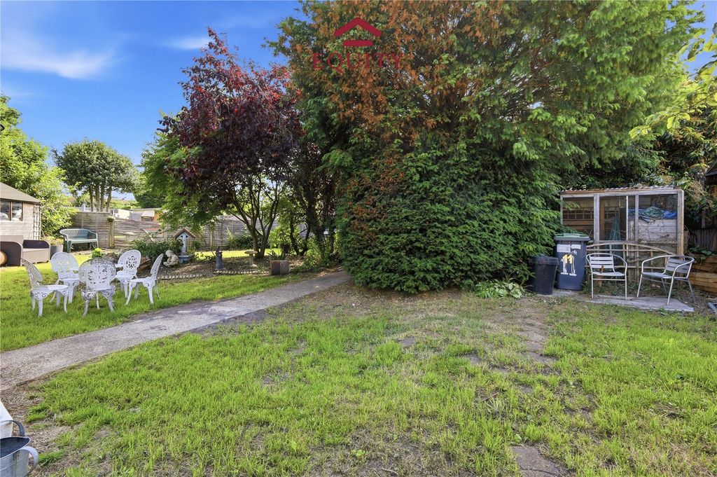 Property photo 3 of 31 Picture No. 35