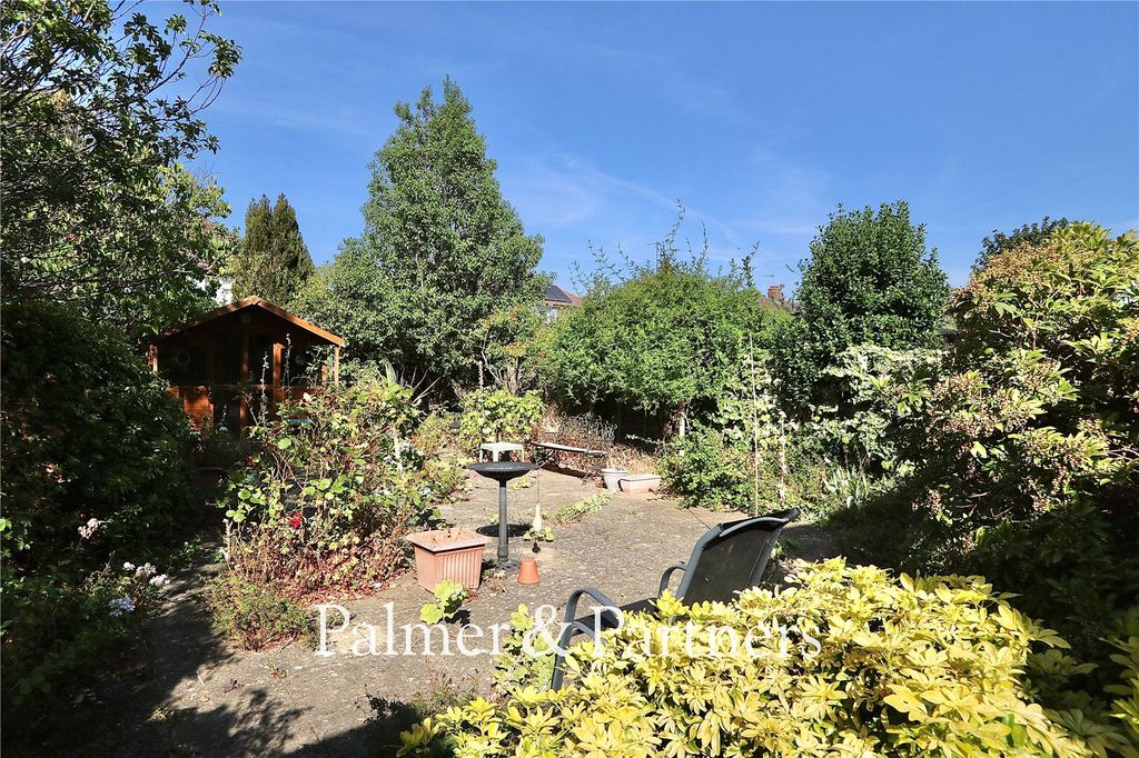 Property photo 2 of 22 Picture No. 04