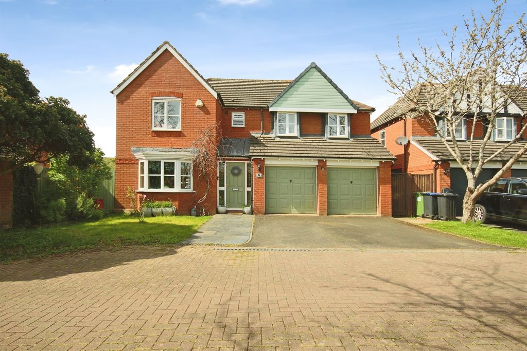 Property photo 1 of 16