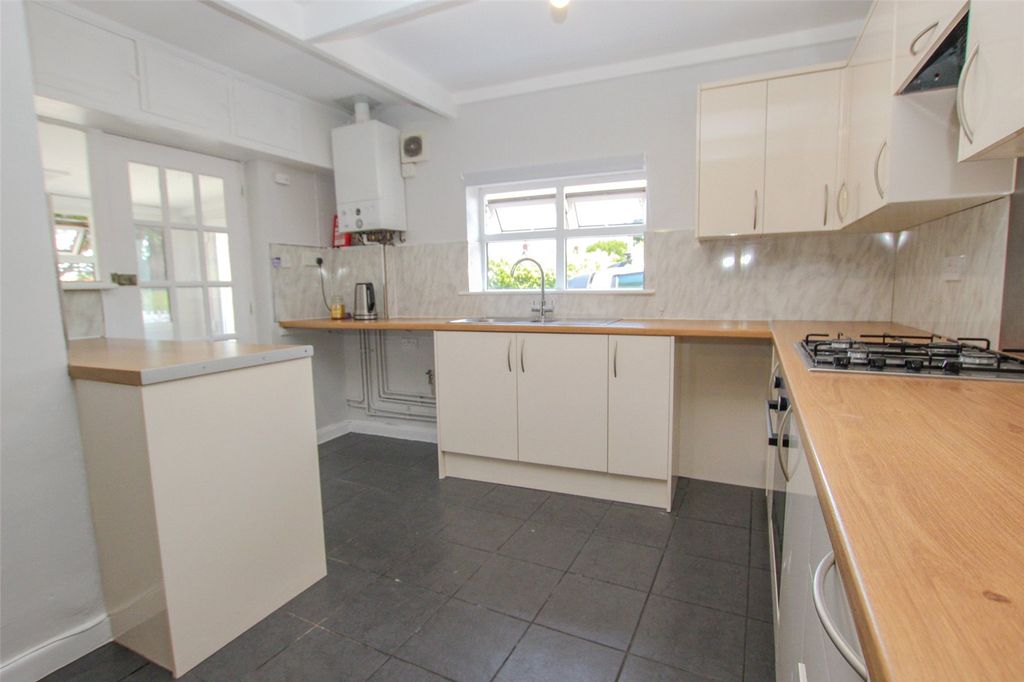 Property photo 2 of 17 Picture No. 20