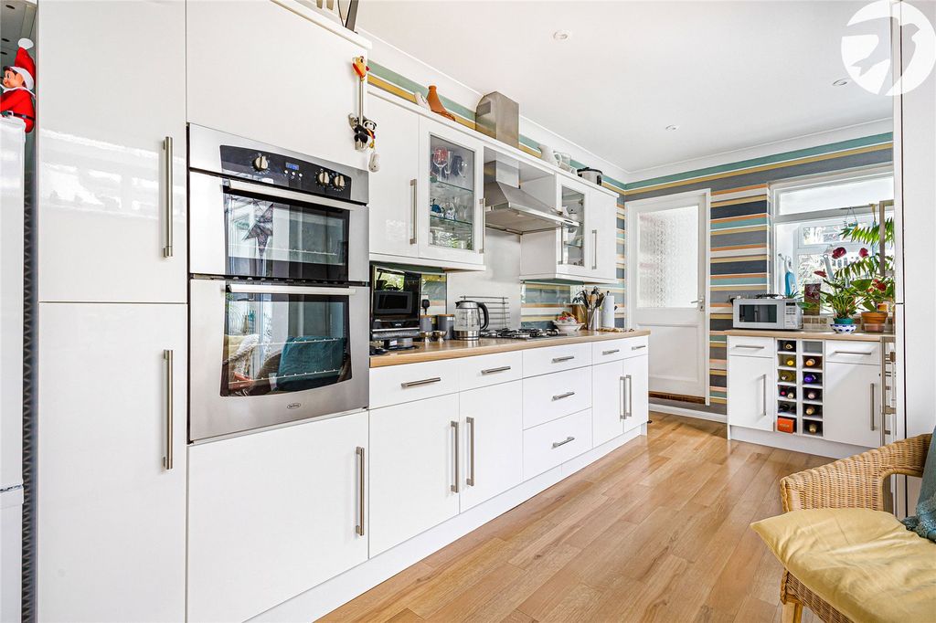 Property photo 2 of 16 Picture No. 16