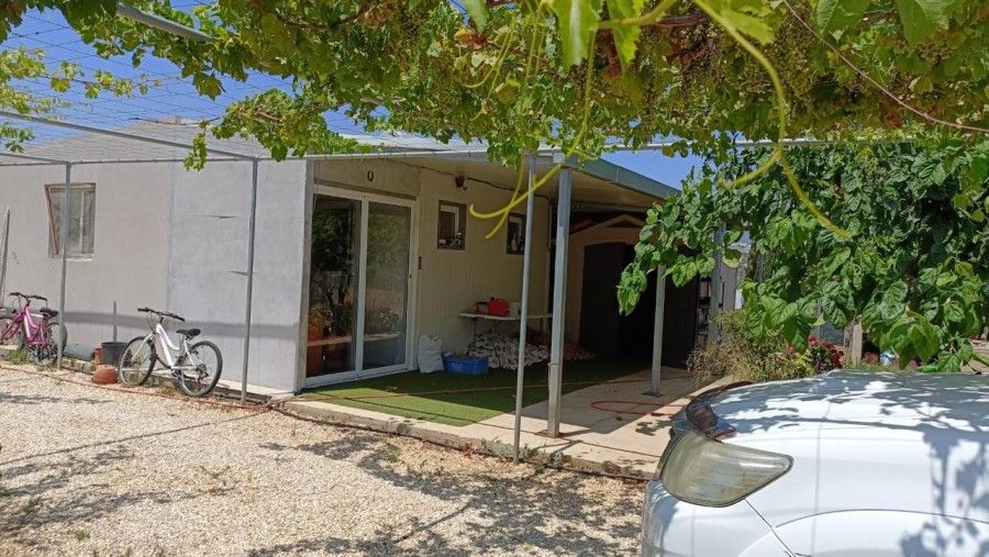 Property photo 1 of 23